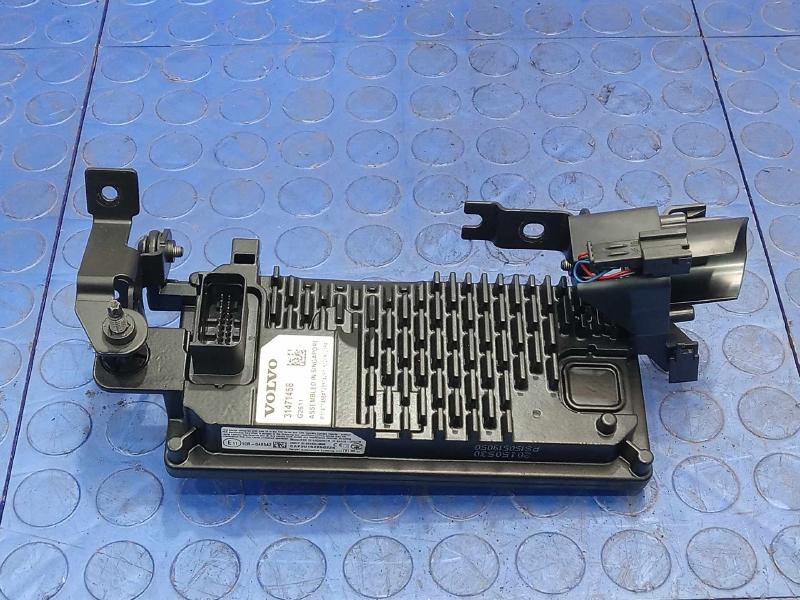 2016-2023 Volvo XC90 Windshield Mounted Lane Keep Assist Camera OEM 31471458