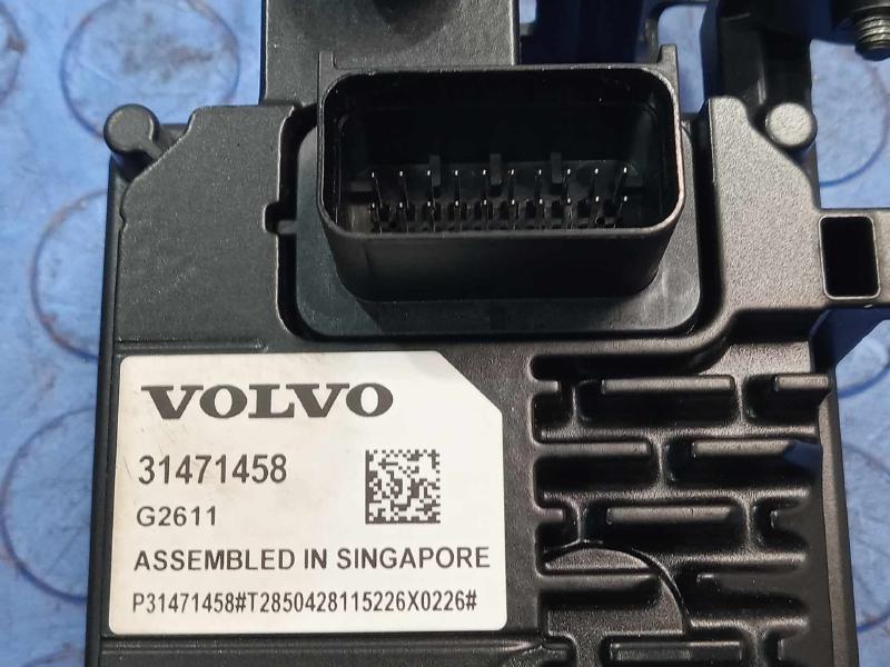 2016-2023 Volvo XC90 Windshield Mounted Lane Keep Assist Camera OEM 31471458