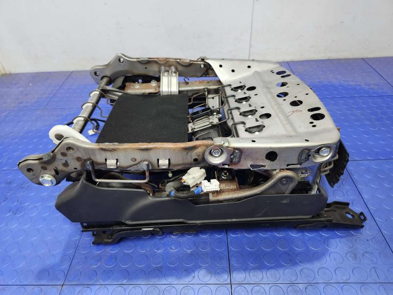 2013 Infiniti FX35 Seat Track