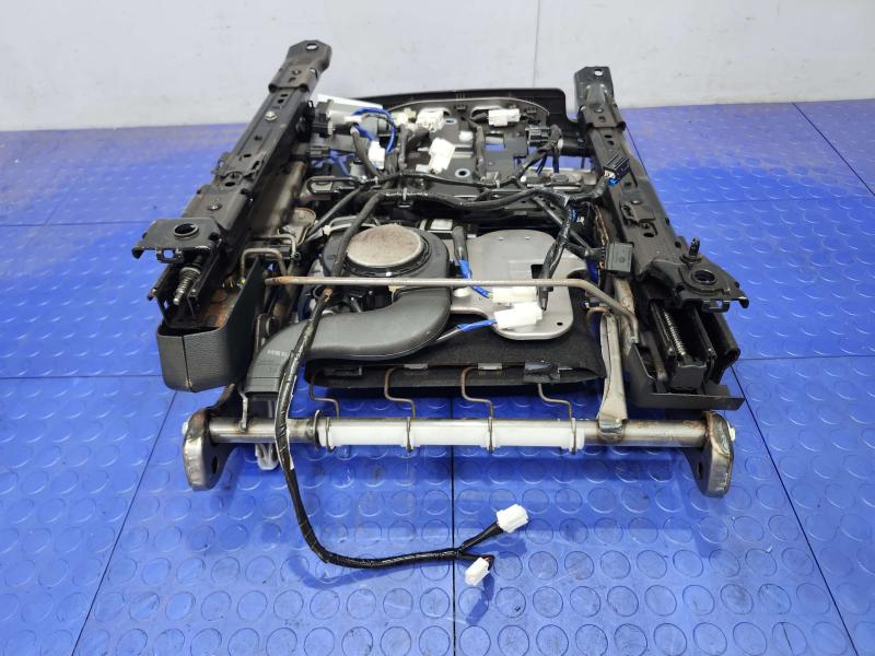 2013 Infiniti FX35 Seat Track