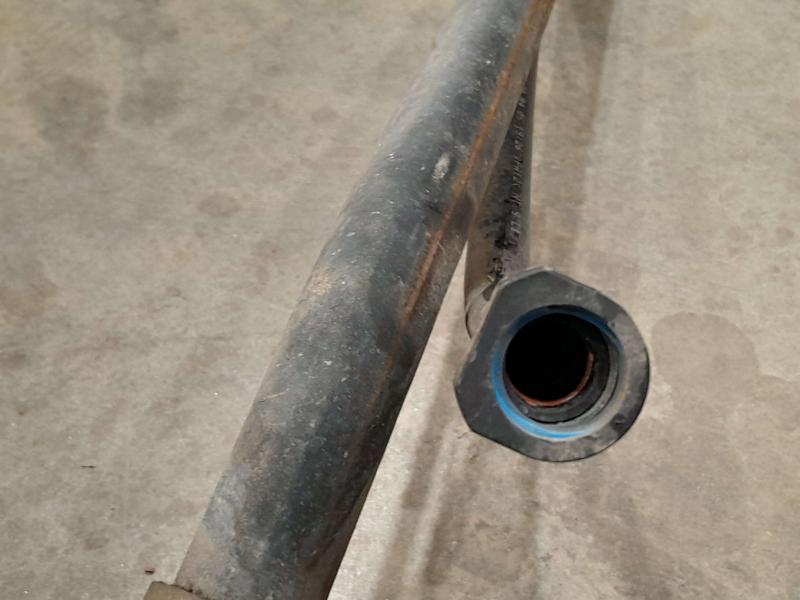 2006 Chevrolet Cobalt Fuel Filler Neck