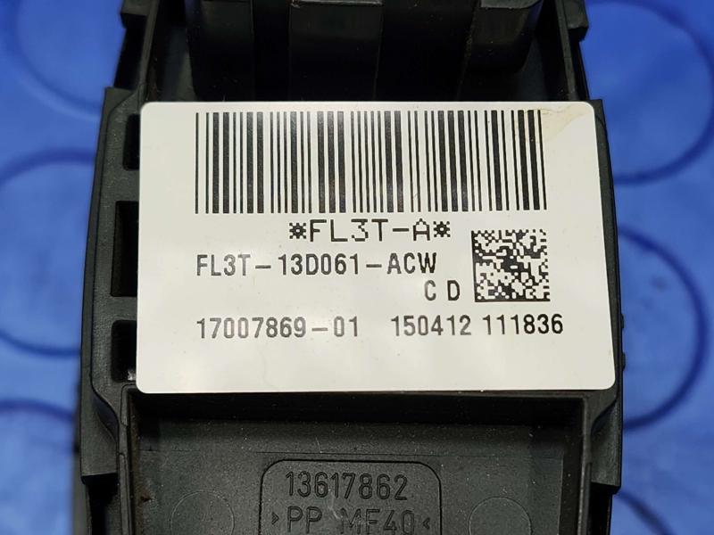 2015 Ford F-150 Headlight Switch (Dash Mtd)