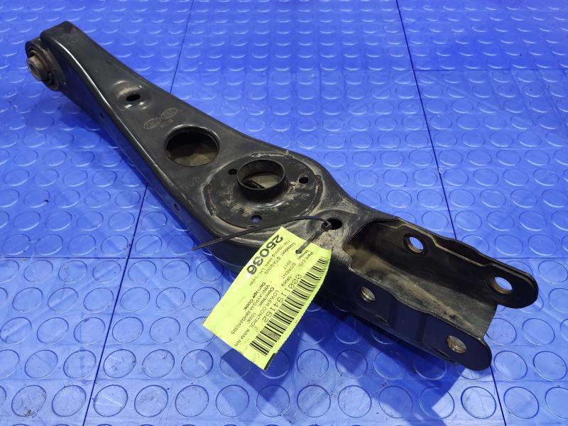 2017 Kia Sorento Lower Control Arm Rr