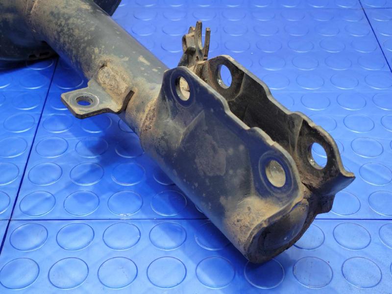 2009 Toyota Camry Strut Assembly