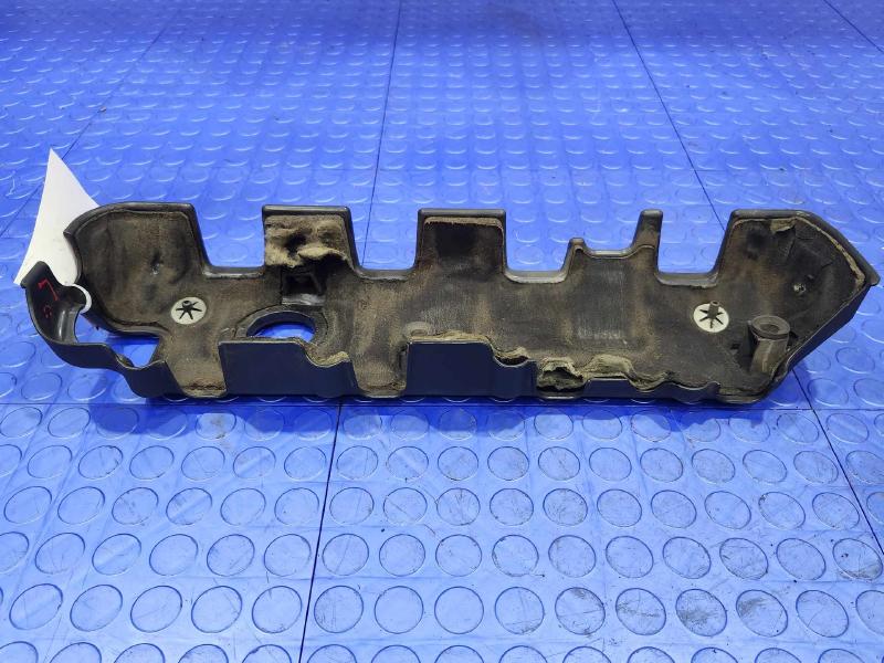 2014 Chevrolet Silverado 1500 Engine Cover