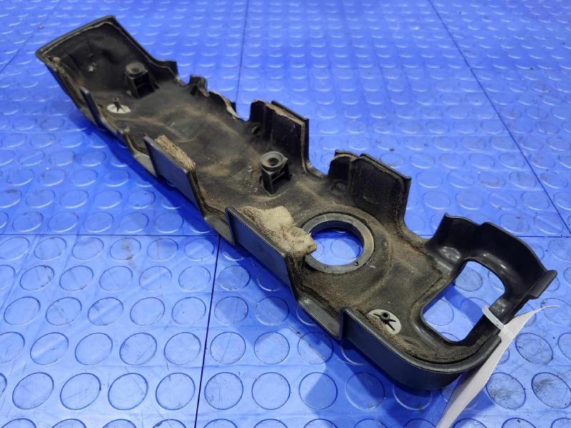2014 Chevrolet Silverado 1500 Engine Cover