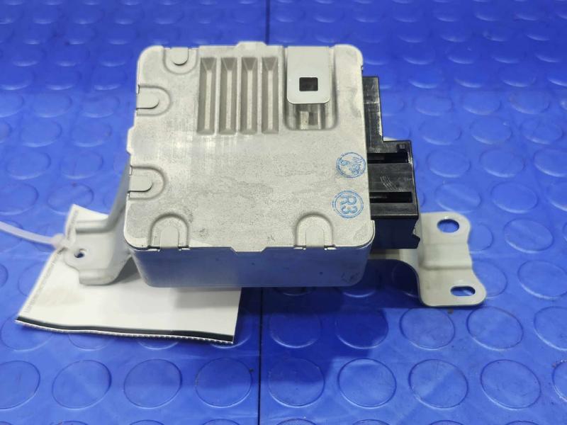 2014 Toyota Prius Chassis Brain Box