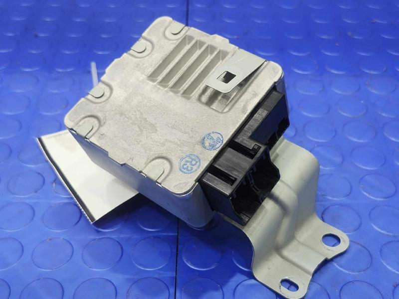 2014 Toyota Prius Chassis Brain Box