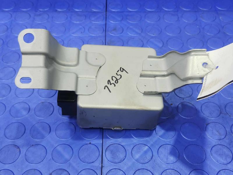 2014 Toyota Prius Chassis Brain Box