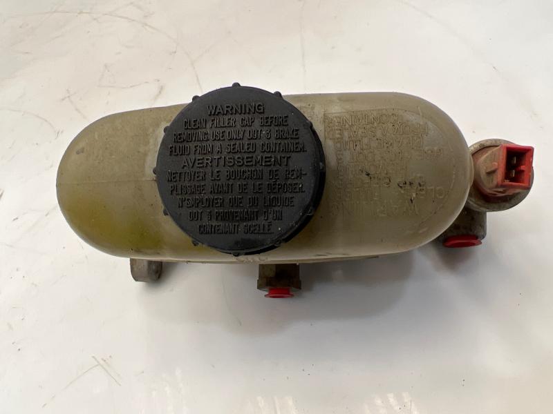 1997 - 1999 Ford F150 Brake Master Cylinder w/ Cruise Opt OEM F75Z2140NC