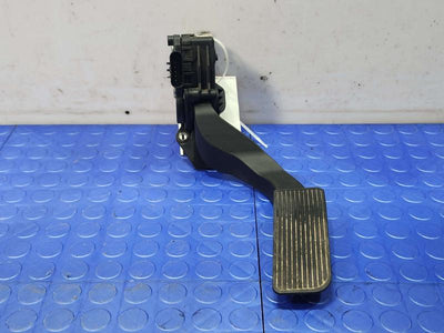 2016 Chevrolet Silverado 1500 Pedal Assembly