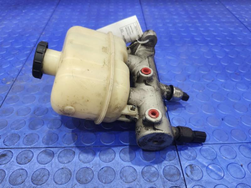 2008 Ford F-250 Super Duty Master Cylinder