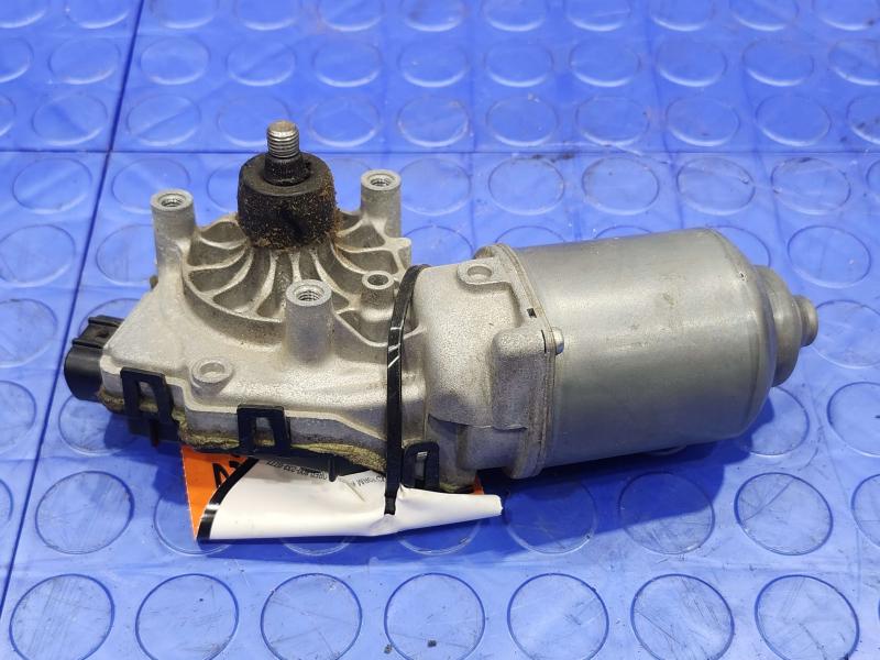 2010 Toyota Prius Wiper Motor Front
