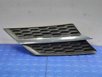 2014 Toyota RAV4 Grille