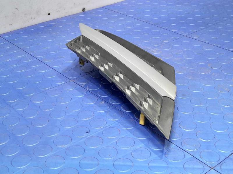 2014 Toyota RAV4 Grille