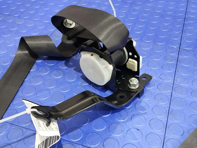 2008 Honda Fit Rear Seat Belt