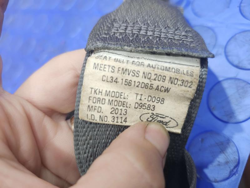 2013 Ford F-150 Front Seat Belt
