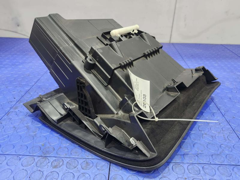 2018 Nissan Maxima Glove Box