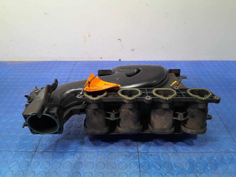2015 Chrysler 200 Intake Manifold
