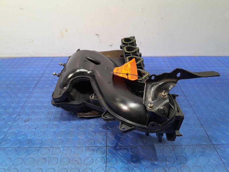 2015 Chrysler 200 Intake Manifold