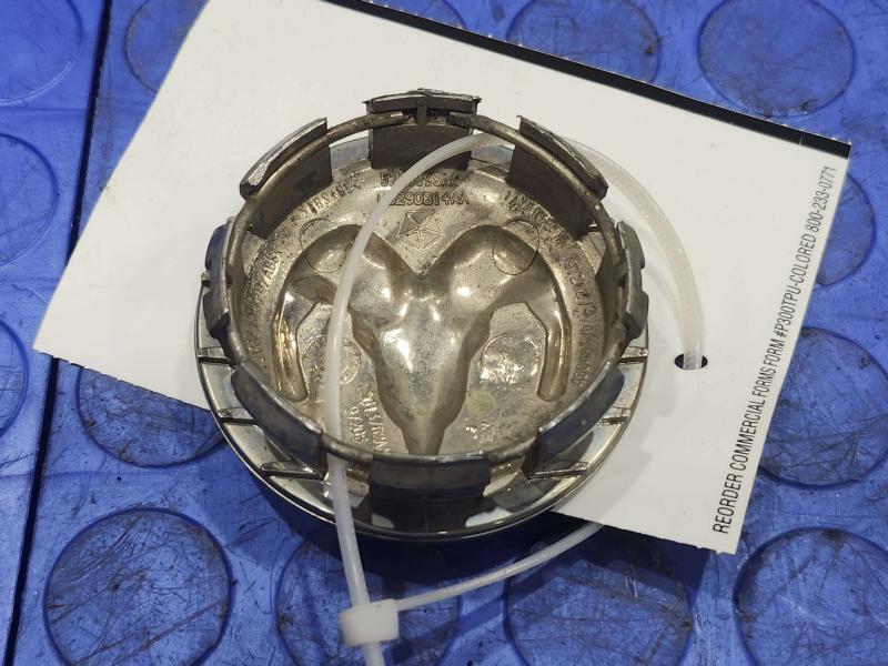2010 Dodge Ram 1500 Center Cap