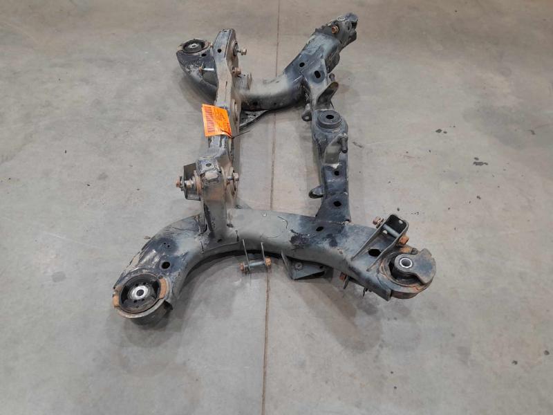2014 Chrysler 300 Crossmember/Cradle/Undercarria