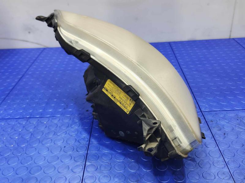 2005 Toyota Prius Headlamp Assembly
