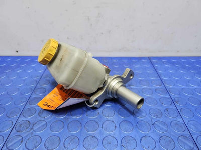 2015-2017 Subaru Outback Legacy 2.5L CVT Brake Master Cylinder Assembly OEM 26449FJ010
