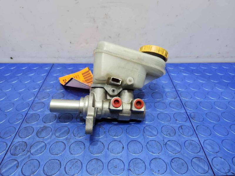 2015-2017 Subaru Outback Legacy 2.5L CVT Brake Master Cylinder Assembly OEM 26449FJ010