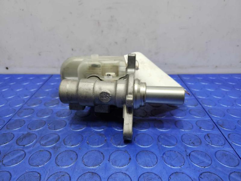 2015-2017 Subaru Outback Legacy 2.5L CVT Brake Master Cylinder Assembly OEM 26449FJ010