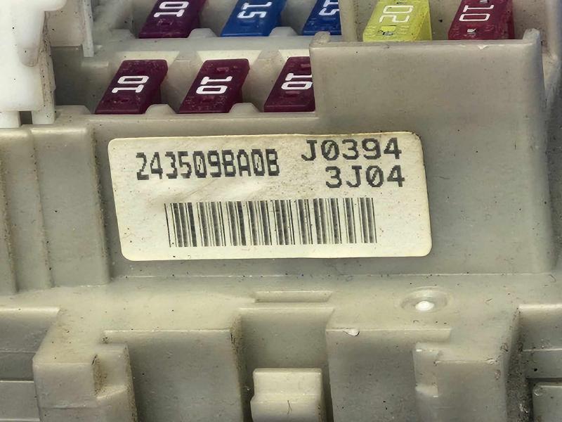 2014 Nissan Frontier Cabin Fuse Box