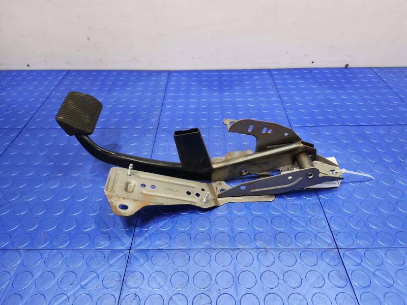 2014 Ford Focus Brake Pedal