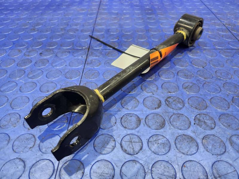 2021 Toyota RAV4 Lower Control Arm Rr