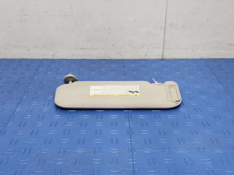 2013 Toyota Yaris Sun Visor