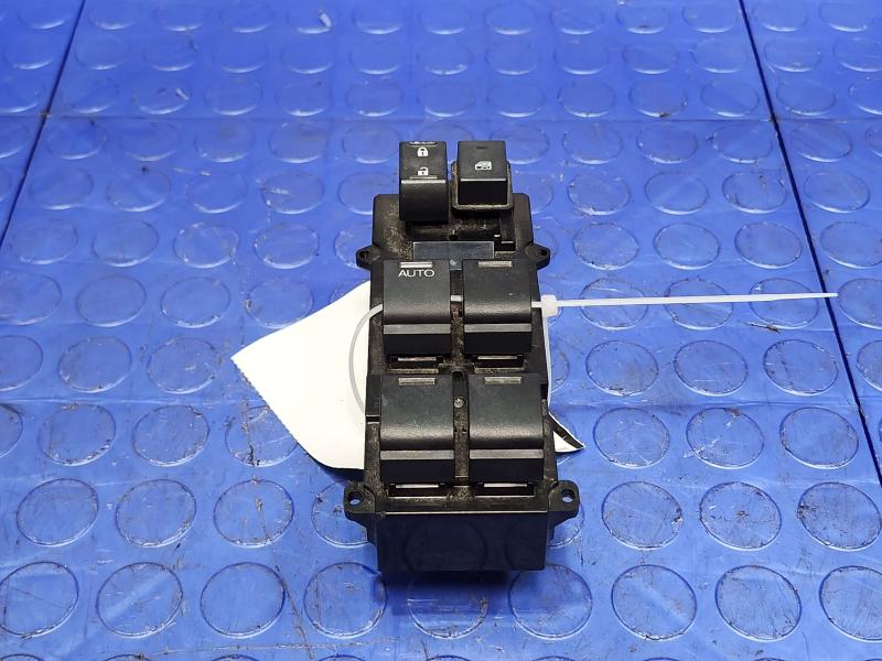 2013 Honda Civic Door Switch Front
