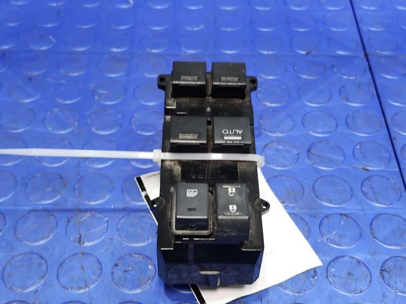 2013 Honda Civic Door Switch Front