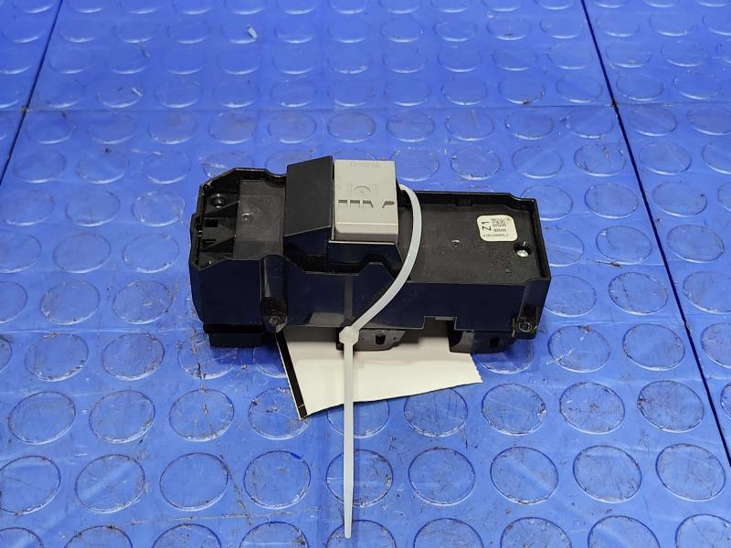 2013 Honda Civic Door Switch Front