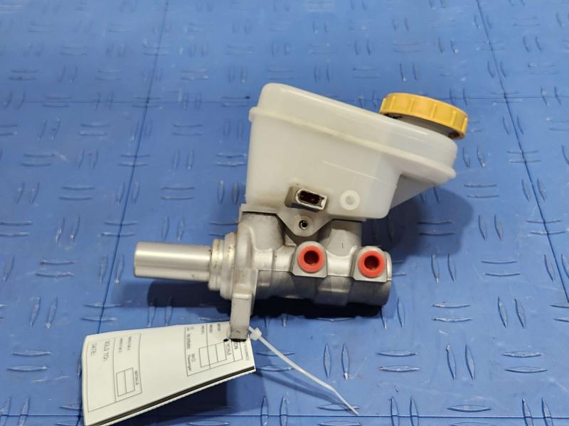 2018 Subaru Crosstrek Master Cylinder