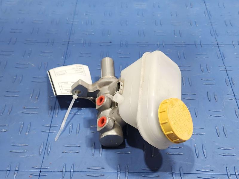 2018 Subaru Crosstrek Master Cylinder