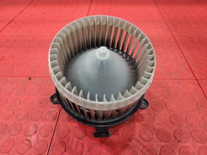 2013 Chevrolet Malibu Blower Motor