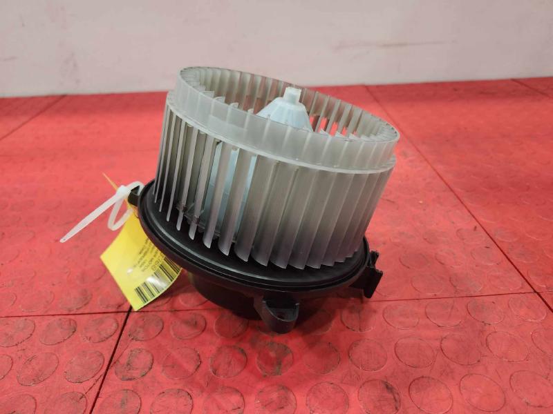 2013 Chevrolet Malibu Blower Motor