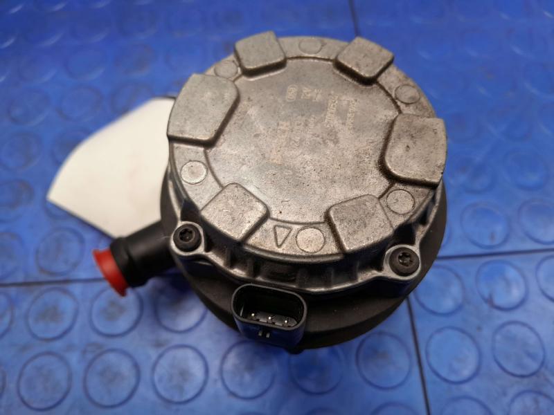 2014-2024 Maserati Ghibli Auxiliary Water Pump Genuine OEM 670005347