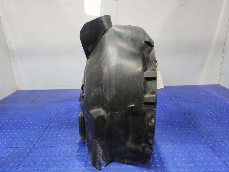 2015 Chrysler 200 Inner Fender Liner