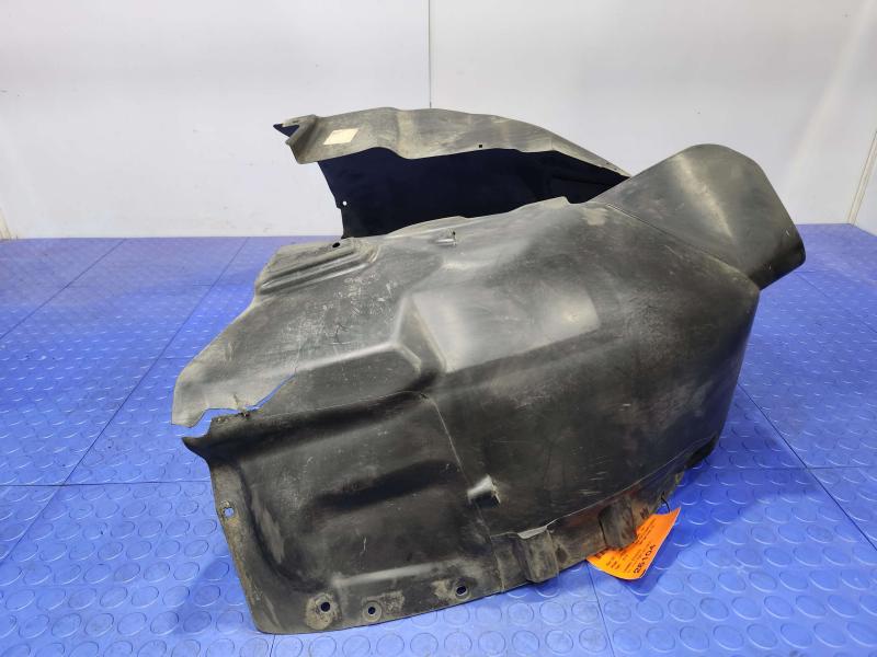 2015 Chrysler 200 Inner Fender Liner