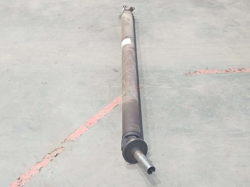 2003-2011 Lincoln Towncar 117.7" Wheelbase Rear Driveshaft Propeller Shaft OEM 5W1Z4602A