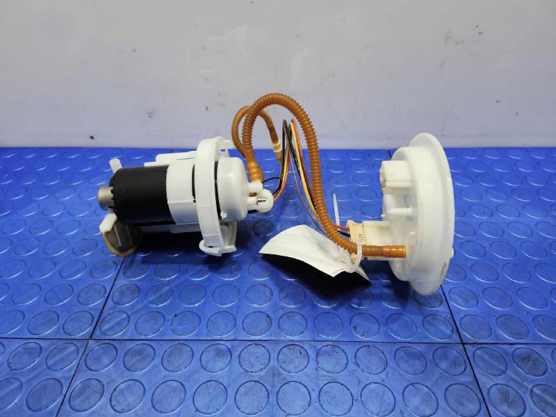 2017-2024 Audi Q7 2.0L Tank Mounted Fuel Pump Assembly Genuine OEM 4M0919087D