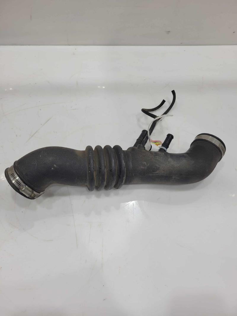 1996 Nissan 300ZX Air Intake Tube/Resonator