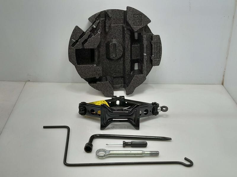 2014 Subaru Legacy Jack Assembly