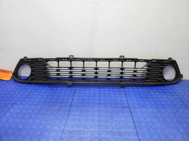 2019 Kia Forte Grille