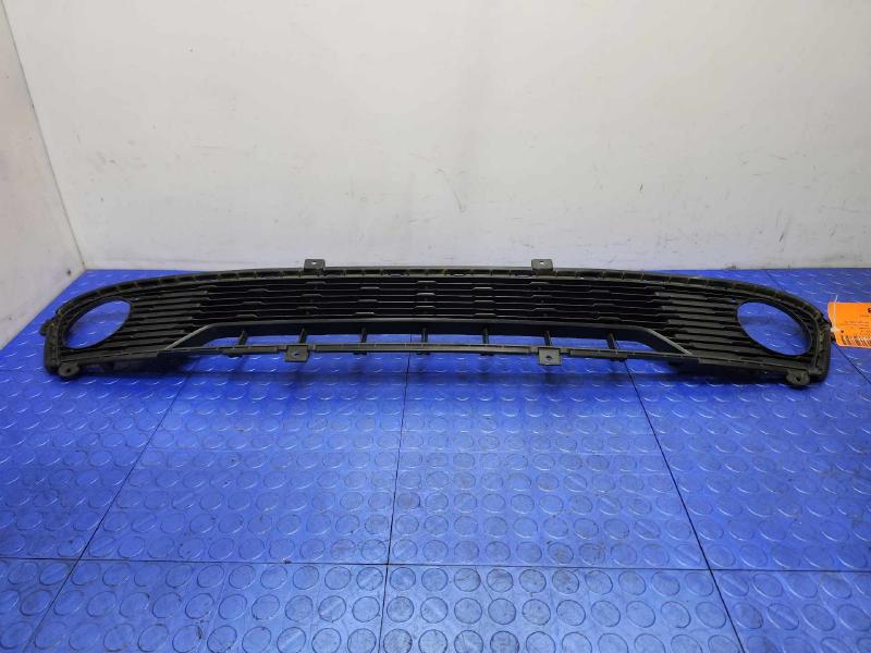 2019 Kia Forte Grille